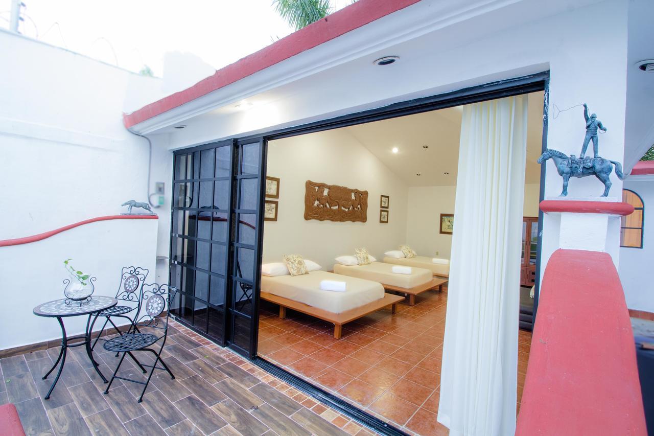 B&B Quinta Juventina קנקון מראה חיצוני תמונה