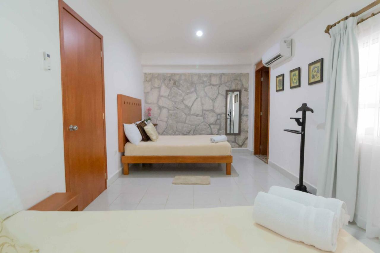 B&B Quinta Juventina קנקון מראה חיצוני תמונה