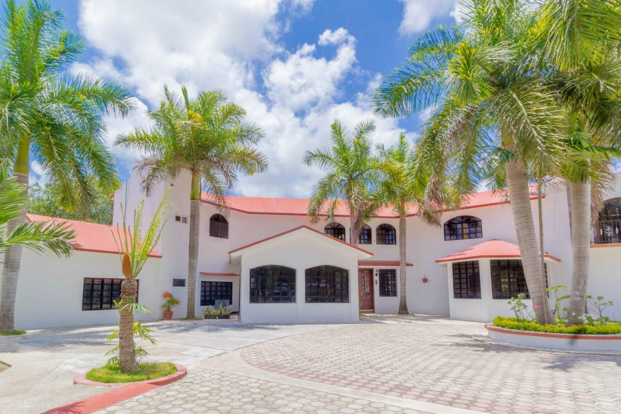 B&B Quinta Juventina קנקון מראה חיצוני תמונה